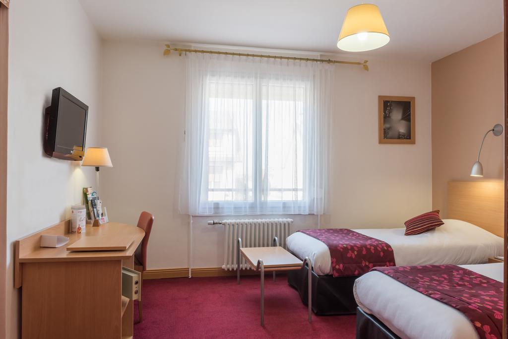 Hotel Bristol Chalons en Champagne Exterior photo